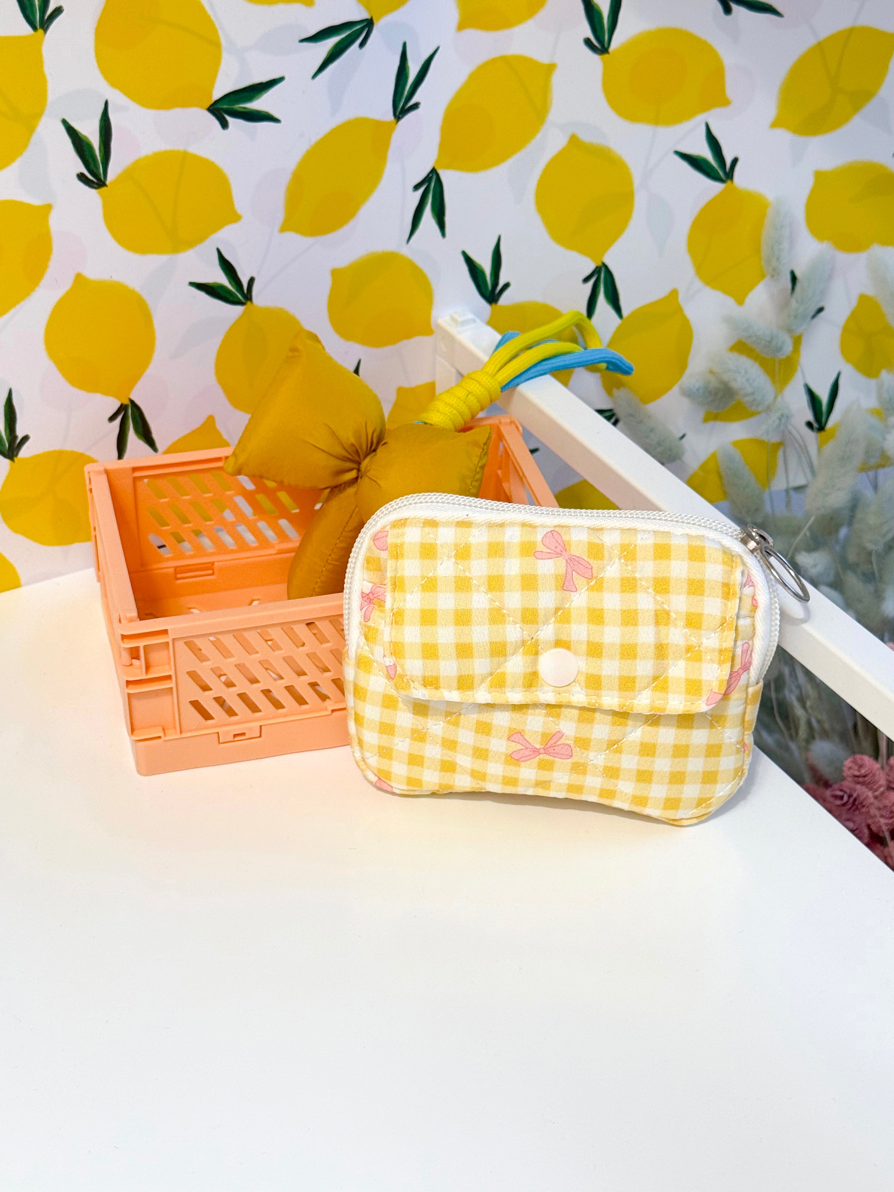 ASTUCCIO CON FIOCCHI GIALLO