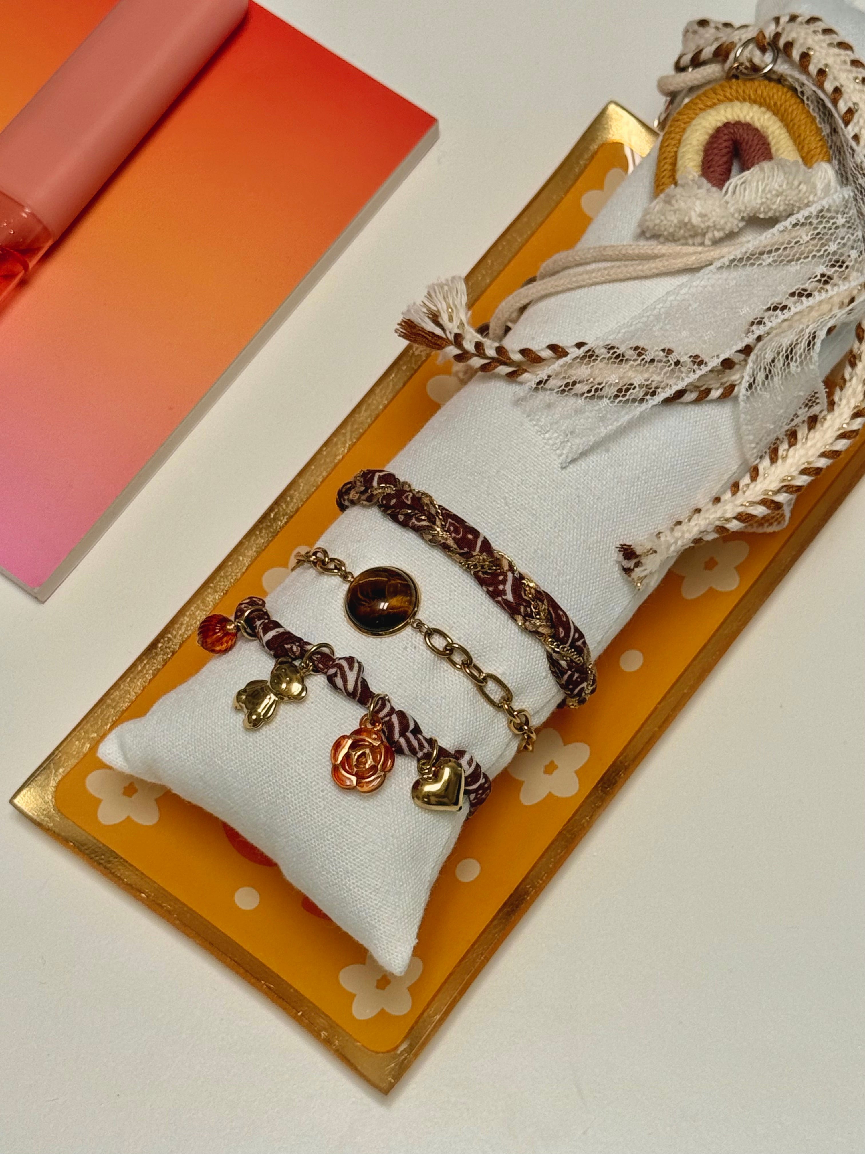 BRACCIALI LOVE MARRONE